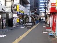 駅改札側