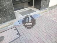 スロープの固定された床面
