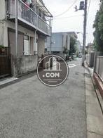 住居が立ち並びます
