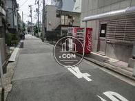 下落合駅方面です
