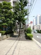 落ち着きのある通り