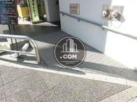 スロープ加工の床面