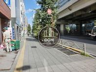 歩道も広く歩きやすいです
