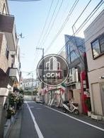 緑ヶ丘駅へアクセスします