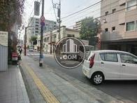 物件前の西立川駅方向です