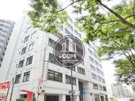 夏場は緑が生い茂ります