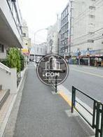 最寄り駅からすぐの距離です