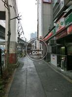 六本木一丁目駅方面