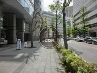 歩道が確保されています