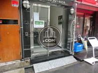 段差がありますがスロープ台が設置されてます