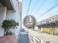 線路沿い通り