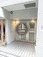 鉄扉の設置された通用口