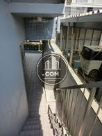 屋外階段はエントランスにつながっています