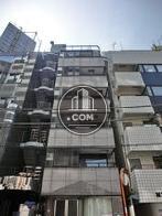 モダンなデザインの外観です