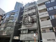 隣接した建物もお洒落です