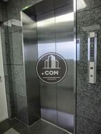 エレベーターは1基です