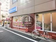 １階は店舗になっております