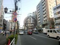 前面道路　中目黒方面です