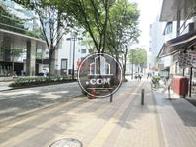 綺麗に整備された街並み（新横浜1丁目方面）
