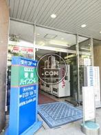 玄関前