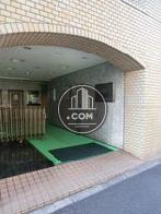 通りから入り静かです