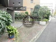 正面玄関