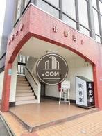 間口の広い玄関口