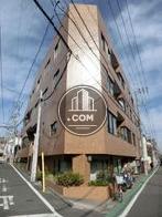 角地からみた外観です