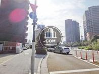 幅広い道路