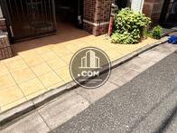 正面玄関