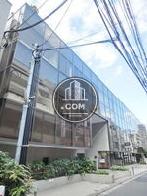 シックなトーンで構成