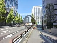 幅の広い道路です