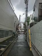 ほぼ人は通りません