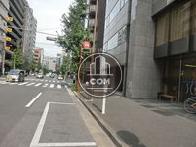 人通りがあり賑やかです