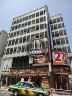 建物正面です