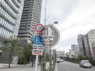 車通りのある前面通り