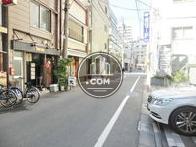 玄関前通り