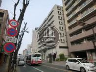 物件前の三鷹駅方向