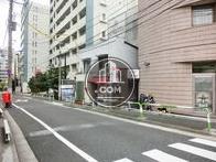外堀通りへの道路