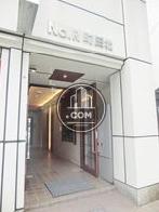 玄関口前