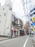 車通りの少ない公道