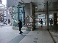 店舗エリアのアプローチです