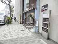 人通りの多い通りです