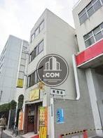 シンプルなデザインの外観