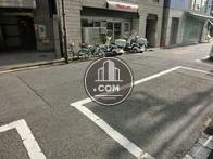 物件入口付近から見た周辺です