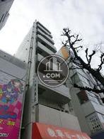 ビル1階からの外観