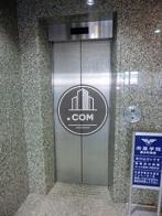 エレベーターが1基
