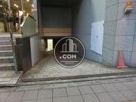 地下駐車場があります