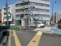 玄関前の歩道