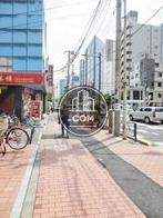 幅広い歩道